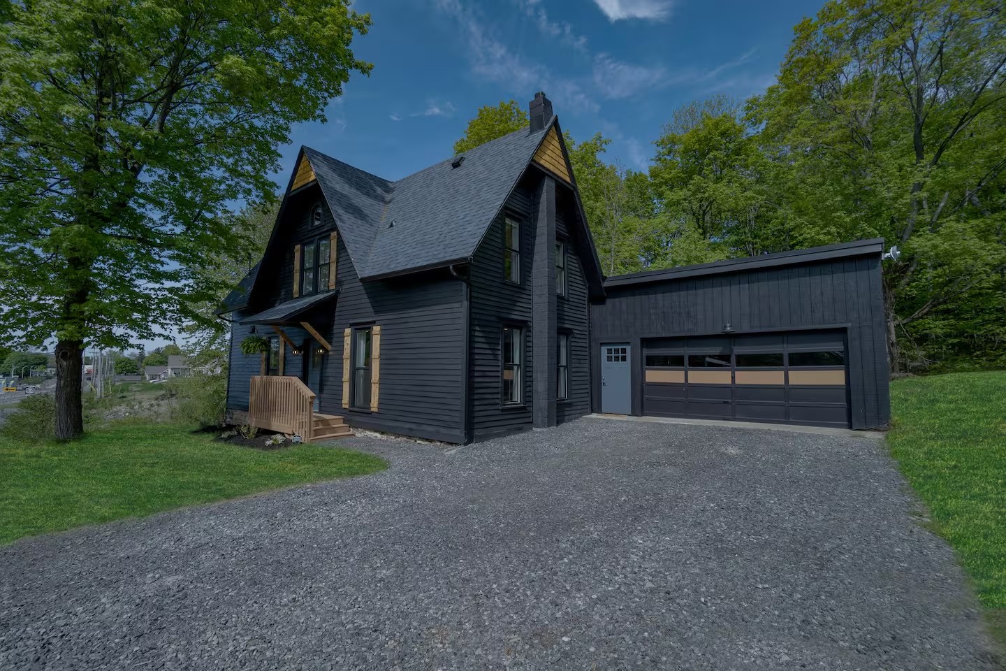 The Onyx Chalet by Keuka Lake